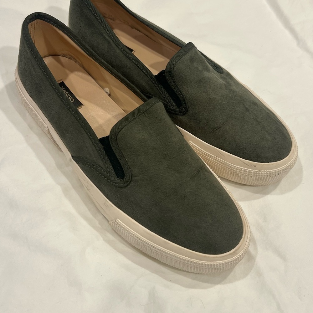 Mango size EU 38 US 7.5 Olive Green Loafers shoes slip-On Elastic Panels flats